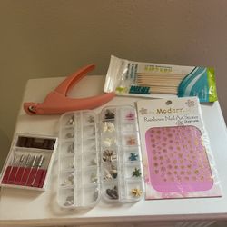 Nail Decals And Art Brushes 