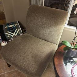 2 Chairs And Ottoman 