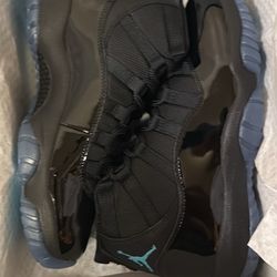 Gamma 11 size 9