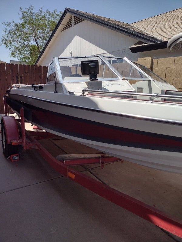 85 Sunray Boat