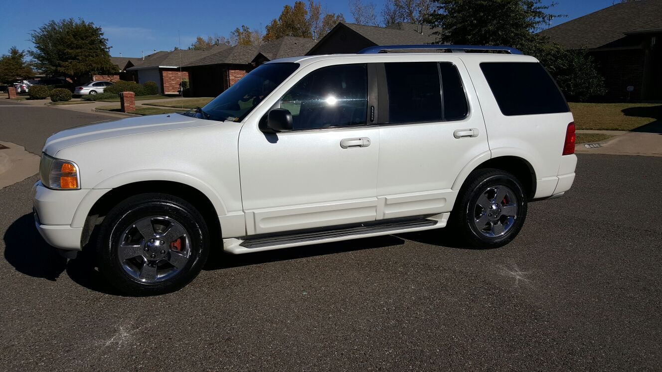 2003 runs great AC works cold as ice. Good condition. New spark plugs anf wiring. Asking $3300