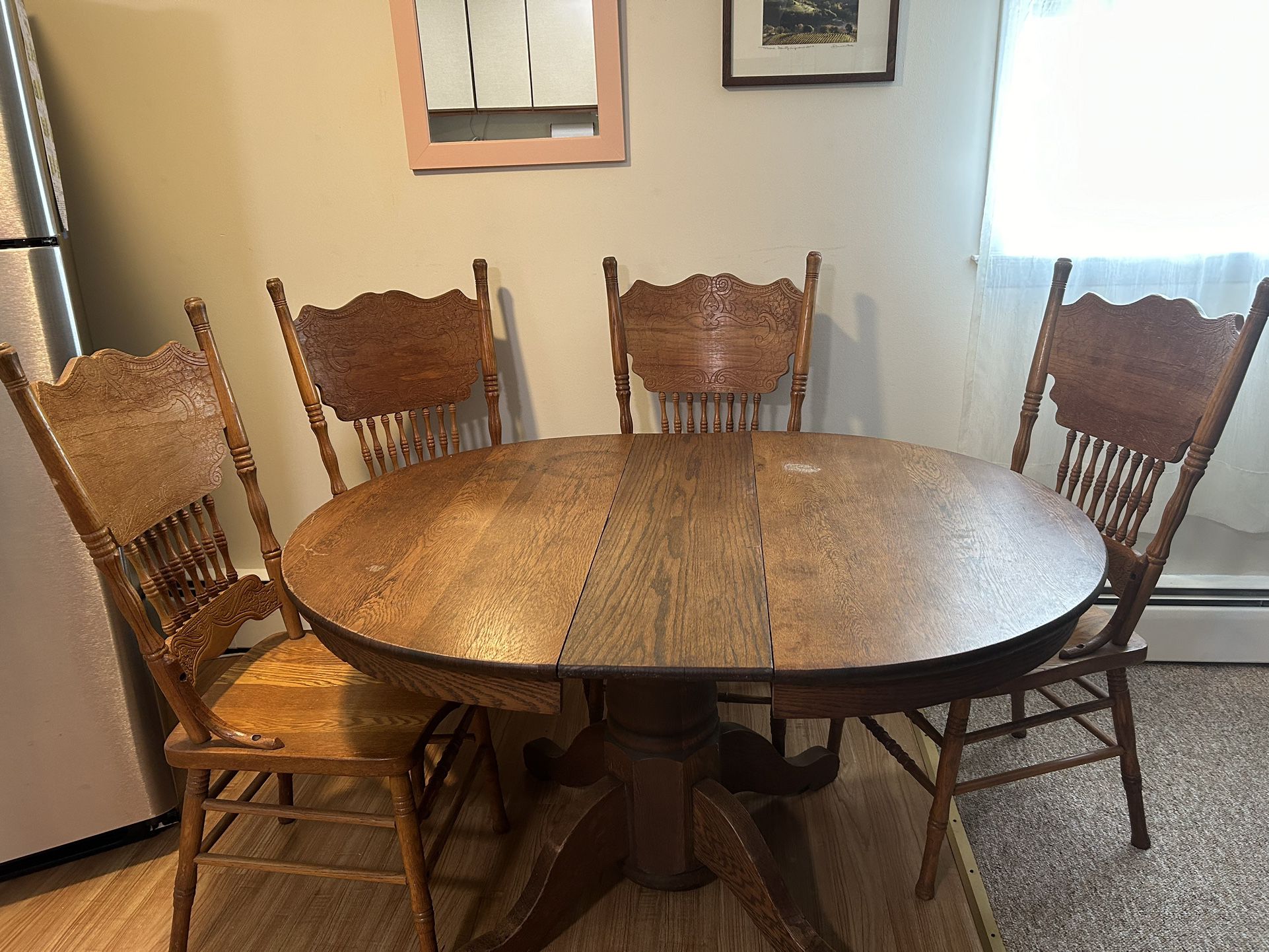 Oak Dining Table & 4 Chairs