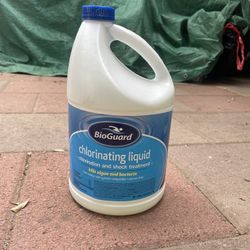 BioGuard Chlorinating Liquid and Shock Treatment