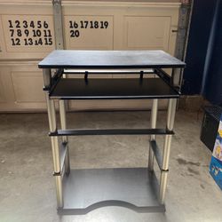 Light Weight Computer table