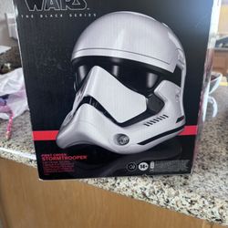 STAR WARS The Black Series First Order Stormtrooper Premium Electronic Helmet
