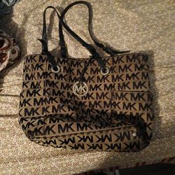 Women's Michael Kors Hand Bag 