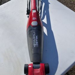 Dirt Devil Simpli‑Stik Plus 3‑in‑1 Vacuum — Used, Working