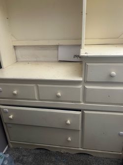 Off white dresser for sale $90