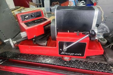 Snap On Valve Refacer