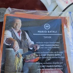 Large cook pot, Cast Iron, Mario Batali, Make offer.