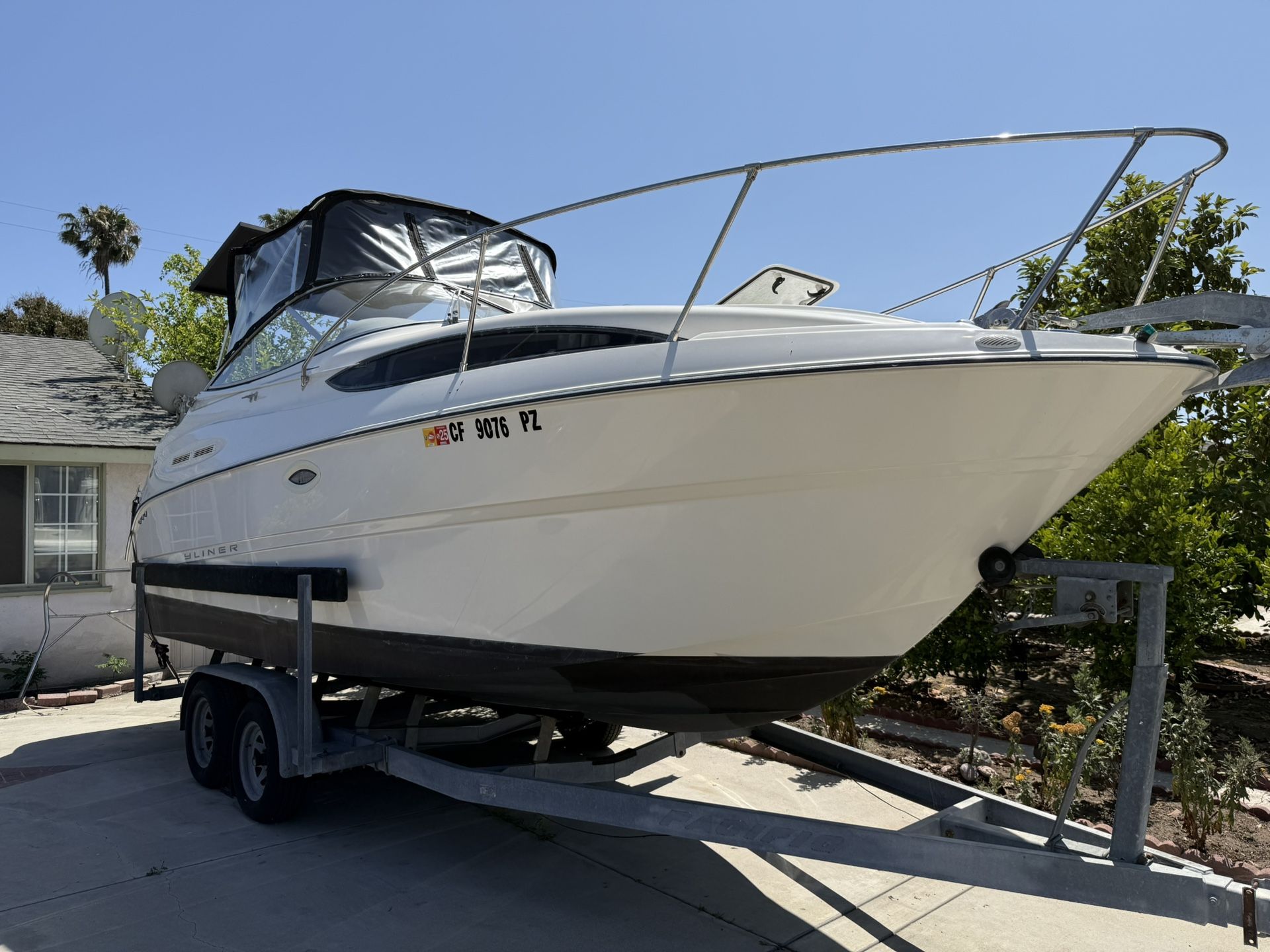 2004 Bayliner 245SB