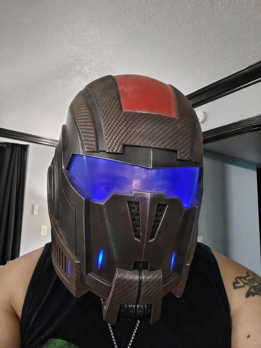 Mass Effect Commander Shepard Helmet