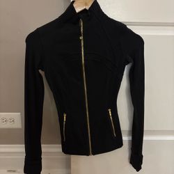 lululemon black and gold define jacket, size 0