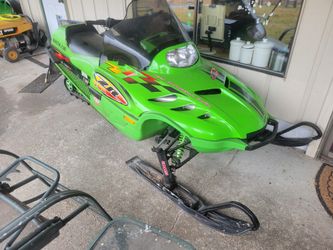 2000 Artic Cat Zr 700 Reed induction twin has