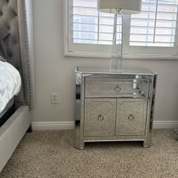 Z Gallerie Simplicity Mirror Nightstand