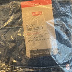 LEVIS 550 Relaxed Jeans NEW SIZE  36 By 34 Sealed NEW IN BAG