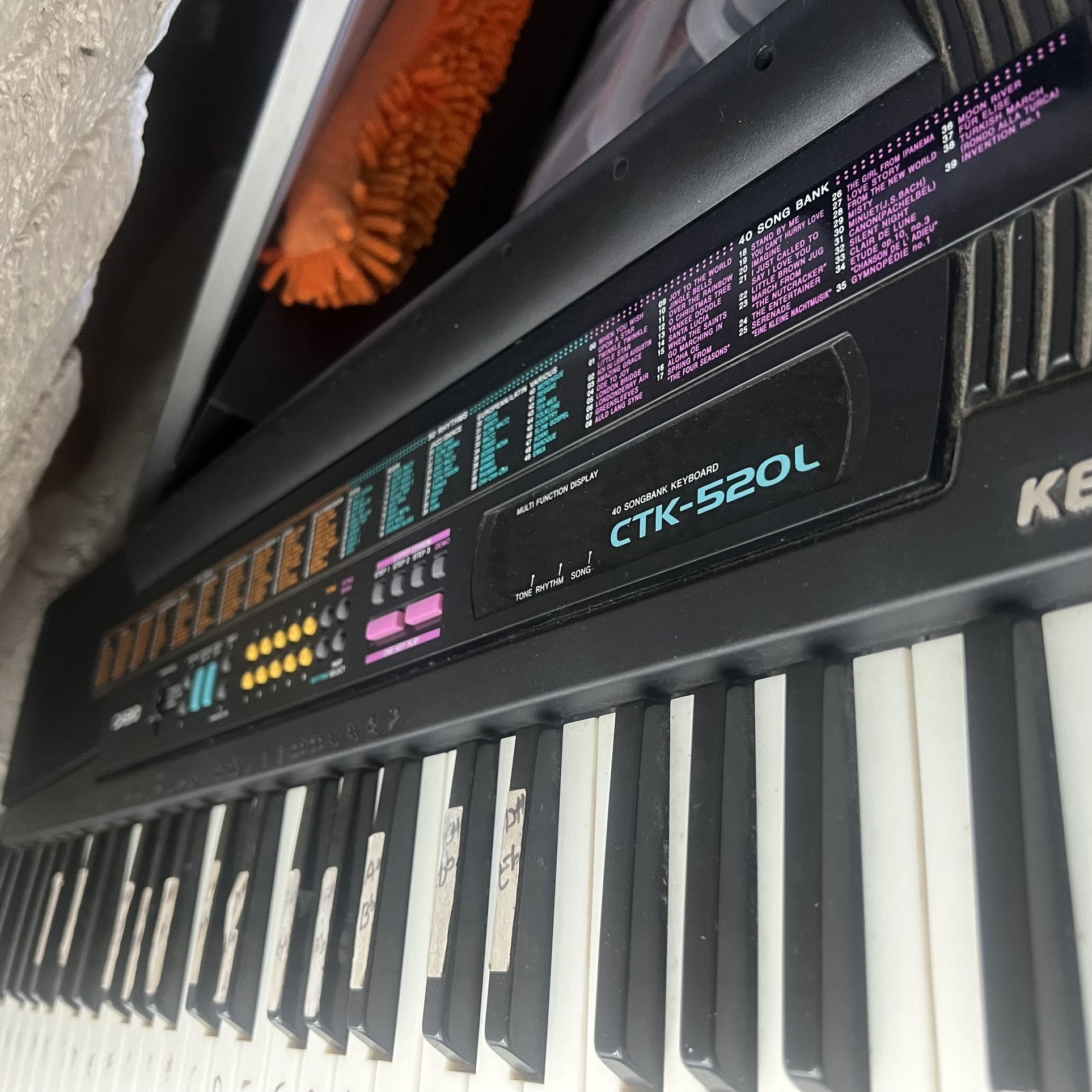 Casio CTK 520L 61 key portable keyboard