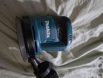 Makita cordless sander