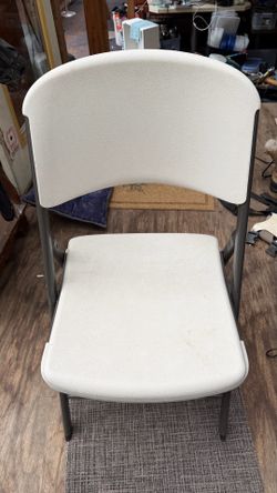 Lifetime plastic chairs - set of 4
