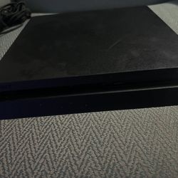 PS4 slim