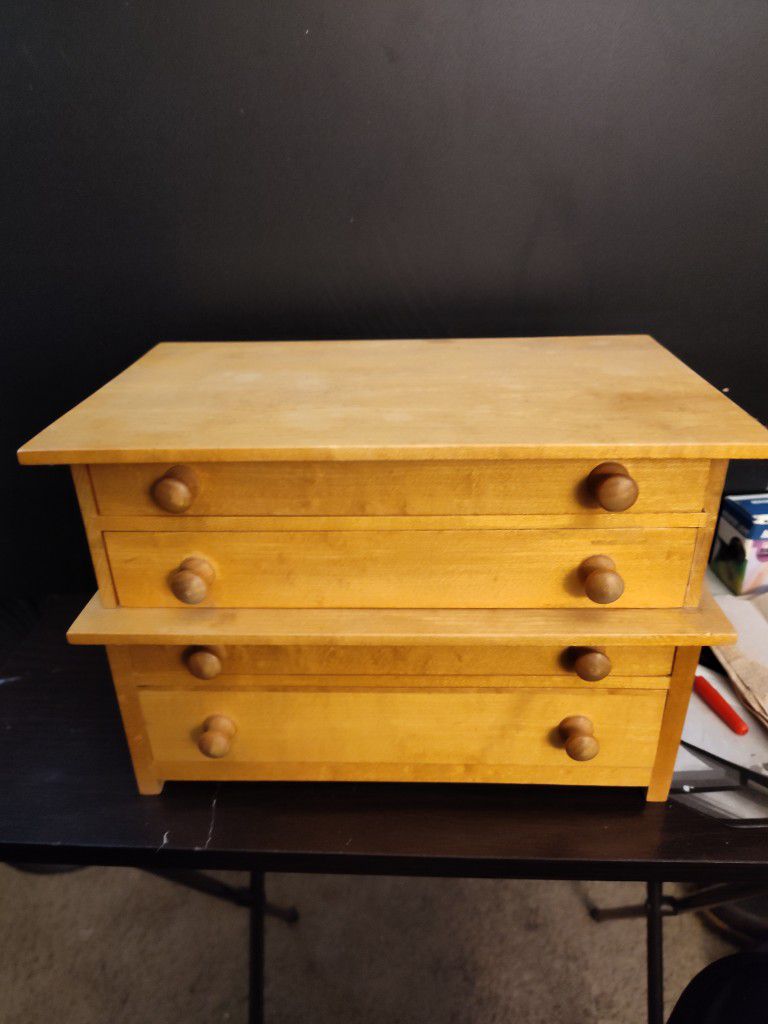 MINIATURE MID CENTURY OAK CHEST OF DRAWERS 