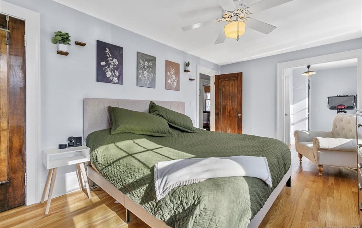 King Bed Frame & Accessories