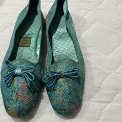 Daniel Green Multi Floral flats. Made in USA size 7.5-8