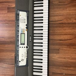 Yamaha Keyboard