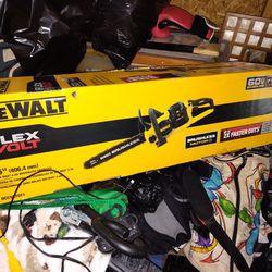 DeWalt Flex Volt 16" Chainsaw