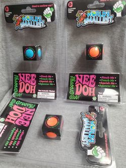 World's Smallest NeeDoh The Groovy Glob