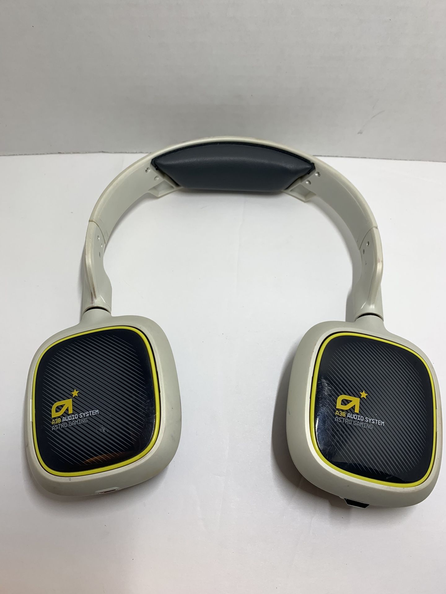 ASTRO Gaming A38 Wireless Bluetooth Head