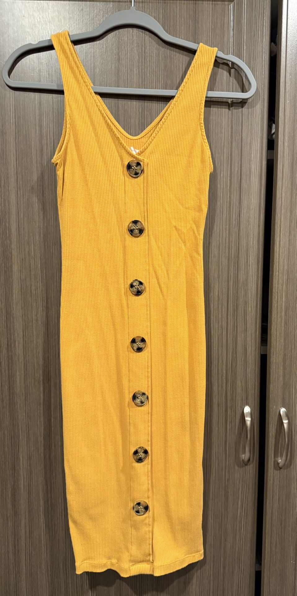 No Boundaries Yellow Button Maxi Tank Dress (S)