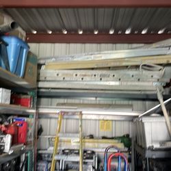 32 foot aluminum extension ladder