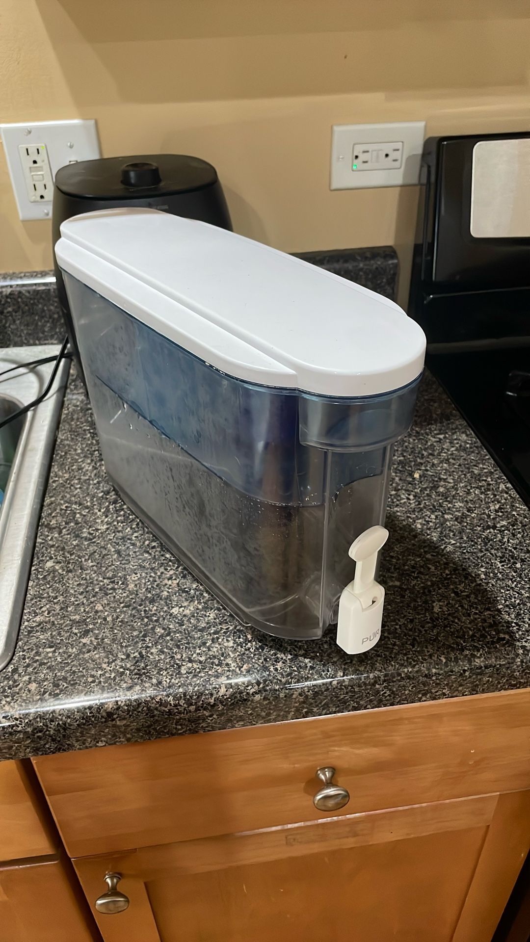 PUR Water Dispenser