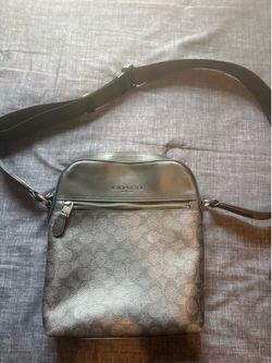 Men’s coach bag