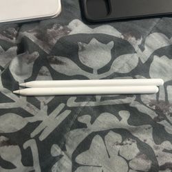 2 Magic Keyboard 2 Apple Pencils Combo Deal