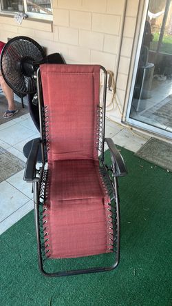Gravity chair