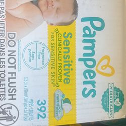 Pampers Sensitive 392 Wipes 