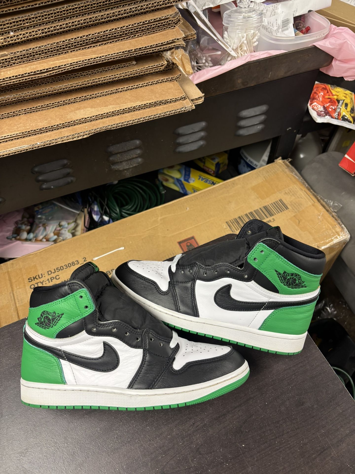 Air Jordan 1 Lucky Green 