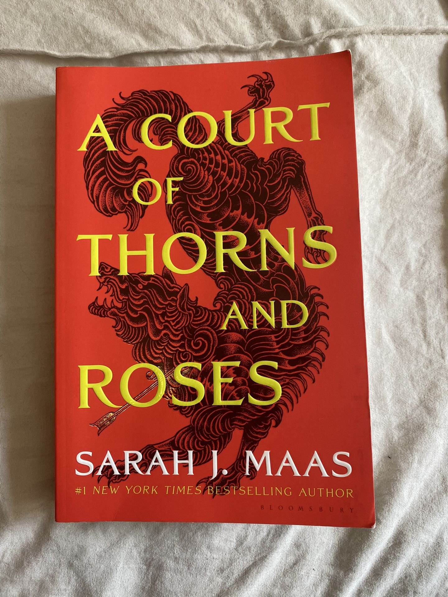 A Court Of Thorns And Roses