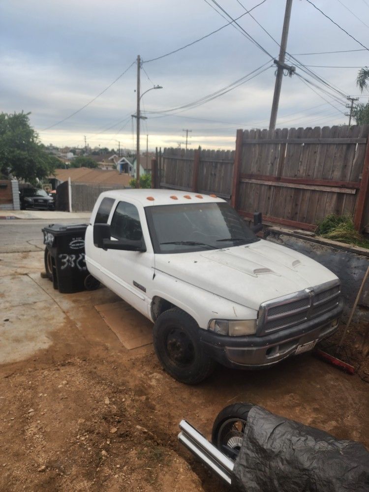 2000 Dodge 3500 diesel