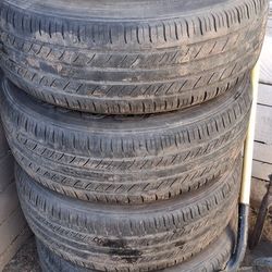 Raleigh R06  275/70r18 Tires 