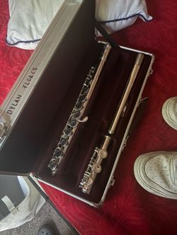 Flute missing a piece