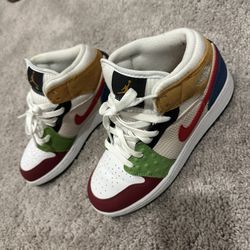 Jordan 1 Size 5 Boys/kids