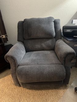 Recliner Almost New