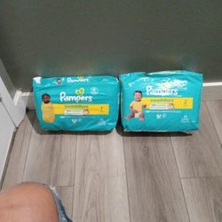 Pampers 
