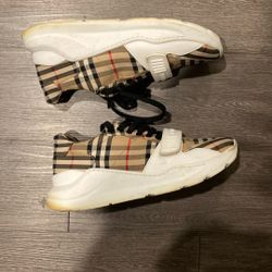 Burberry Runners