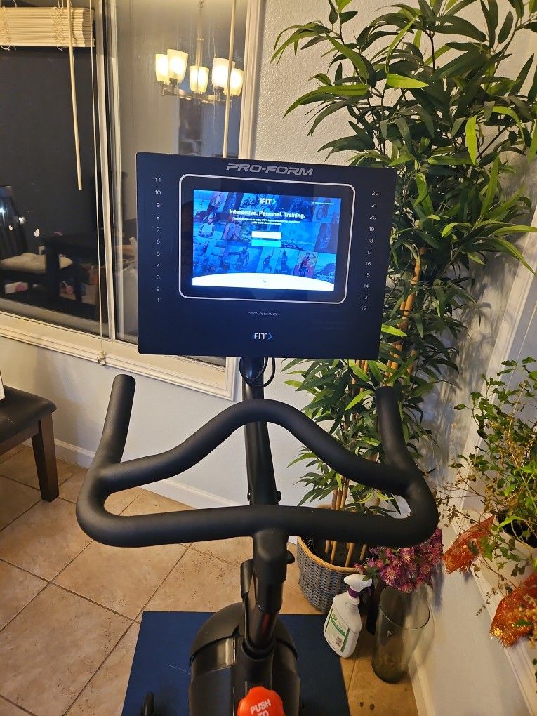 PROFORM,SMART POWER 10.0 Exercise Bike For Sale
