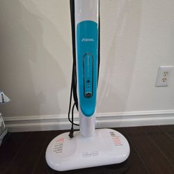 The model name of this product is Shinil Rollings Turn Twin Rotational Steam Mop (Model: SDC-S7000WM)