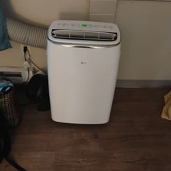 LG  Thin Q Portable Air Conditioner With Remote